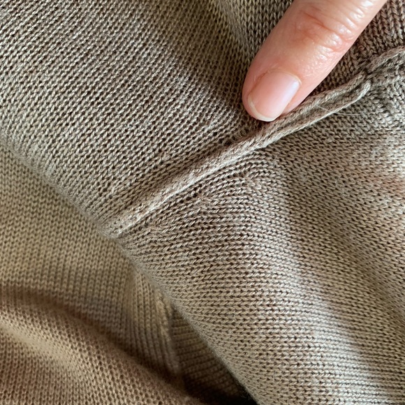 Guess by Marciano, tan cardigan, size small, - Picture 6 of 9